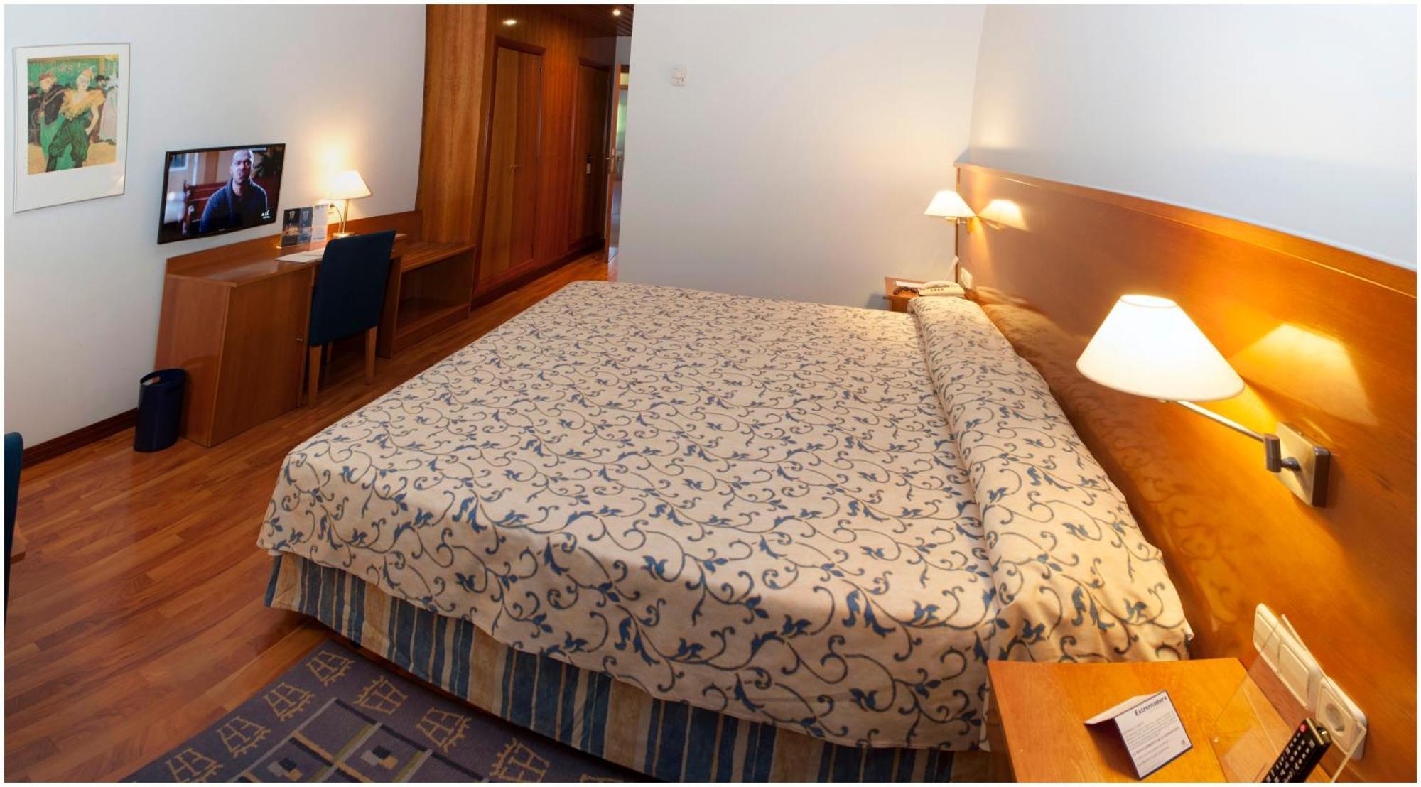 Double or Twin Room,1214715916:JPEG